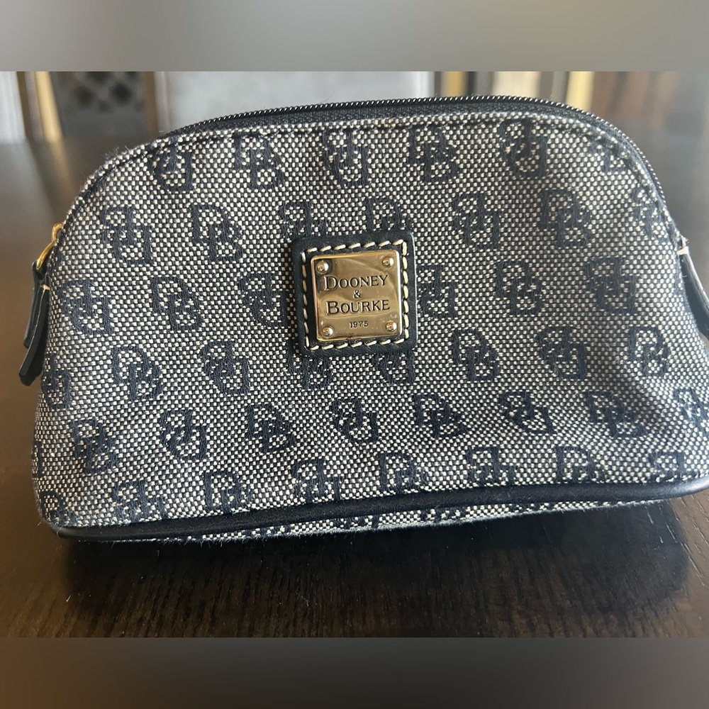 Dooney & Bourke Black and Cream Monogram Cosmetic Pouch EUC